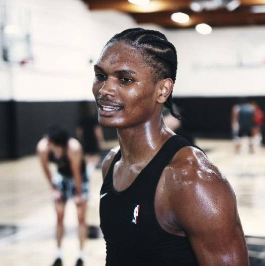 包含亚洲顶尖球员在国际赛场独领风骚的词条