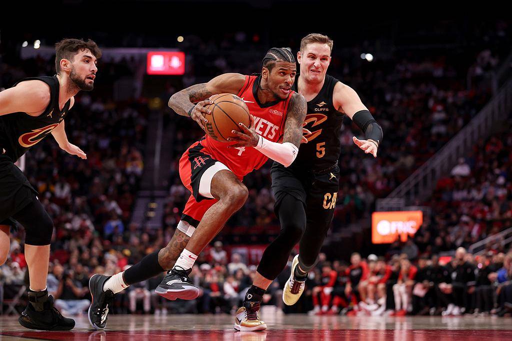 包含火箭再胜活塞，西部霸主稳坐榜首的词条