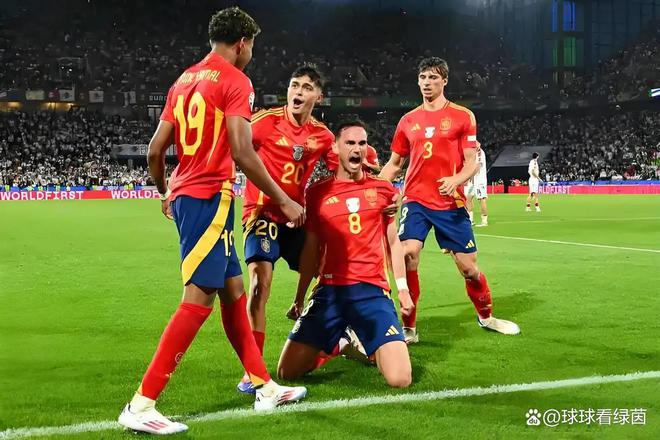 欧国联赛强强对话:球队争夺荣耀的简单介绍 欧国联赛强强对话:球队争夺荣耀的简单介绍