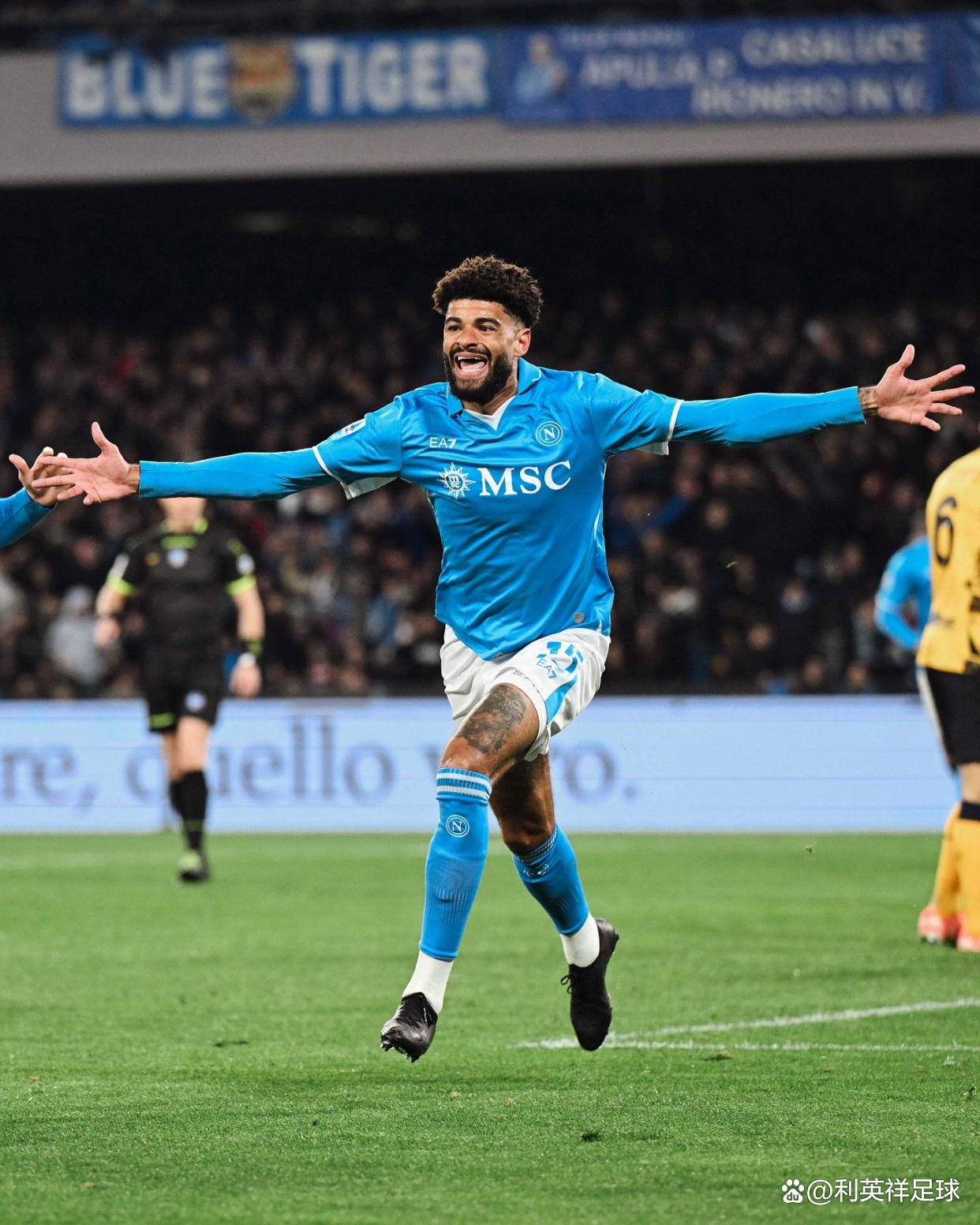 包含佛罗伦萨主场憾负那不勒斯,欧战梦碎之忧的词条 包含佛罗伦萨主场憾负那不勒斯,欧战梦碎之忧的词条