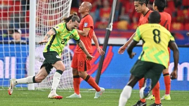 东京队在国际足球比赛中遭遇失败 东京队在国际足球比赛中遭遇失败