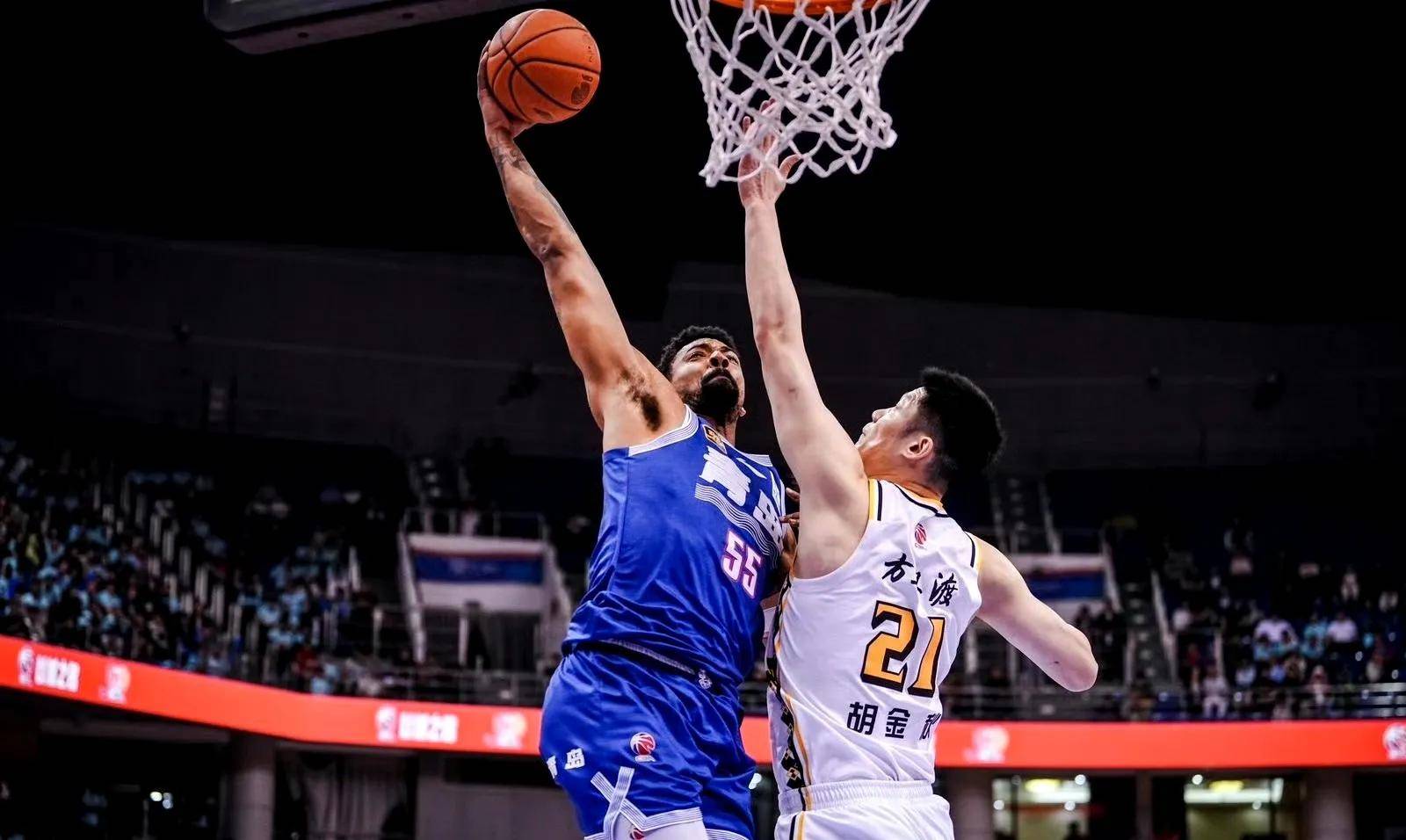 关于今日篮球盛事:福建战队成功捍卫主场的信息 关于今日篮球盛事:福建战队成功捍卫主场的信息