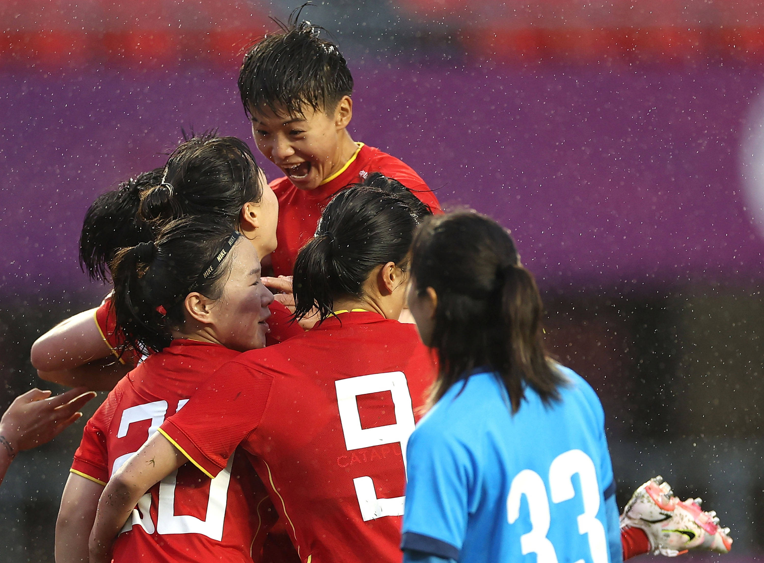 国际体育界女子足球比赛表现引发全球瞩目 国际体育界女子足球比赛表现引发全球瞩目