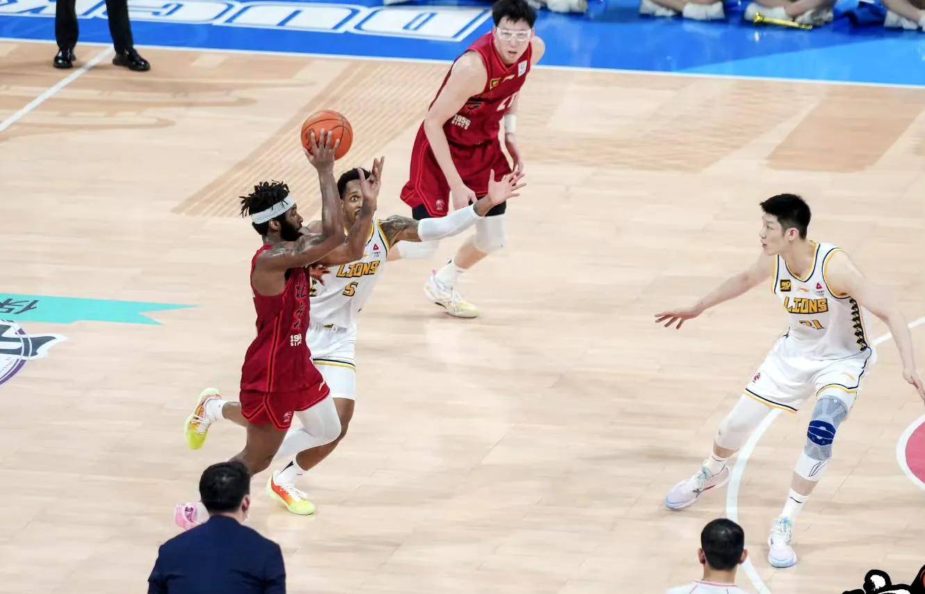 关于CBA球队备战亚冠赛事,期待新一轮较量的信息 关于CBA球队备战亚冠赛事,期待新一轮较量的信息