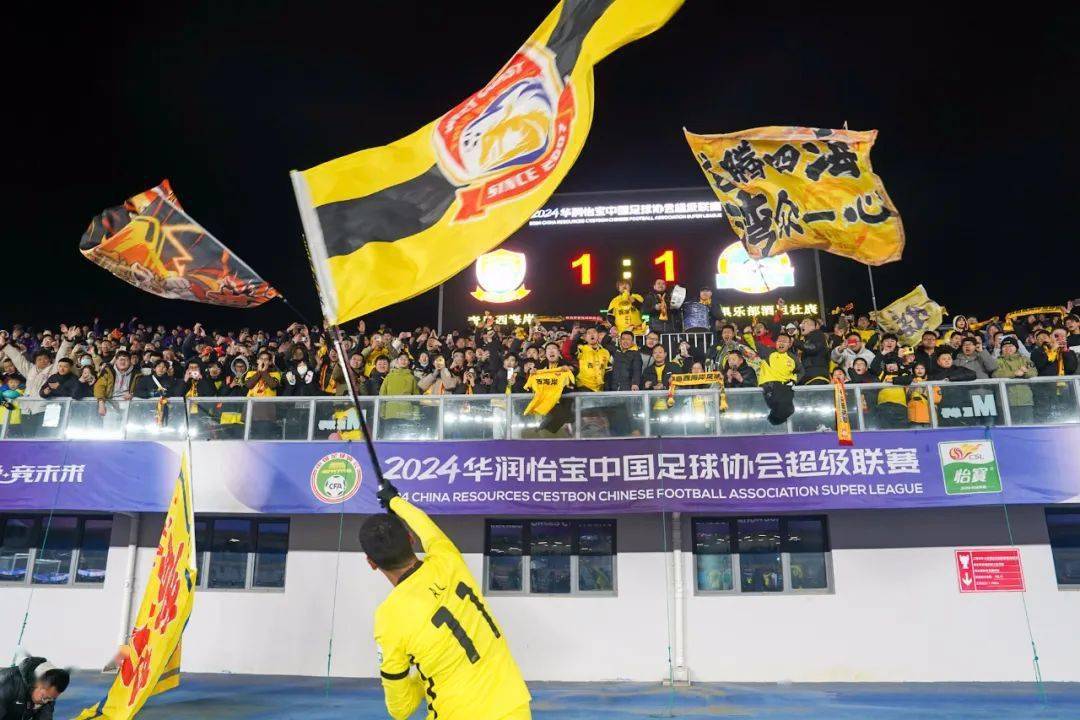 包含国内足球新节奏,赛季揭幕开启激烈角逐的词条 包含国内足球新节奏,赛季揭幕开启激烈角逐的词条