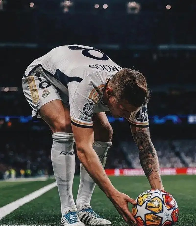 包含安切洛蒂的新挑战：重塑球队形象，扭转颓势的词条