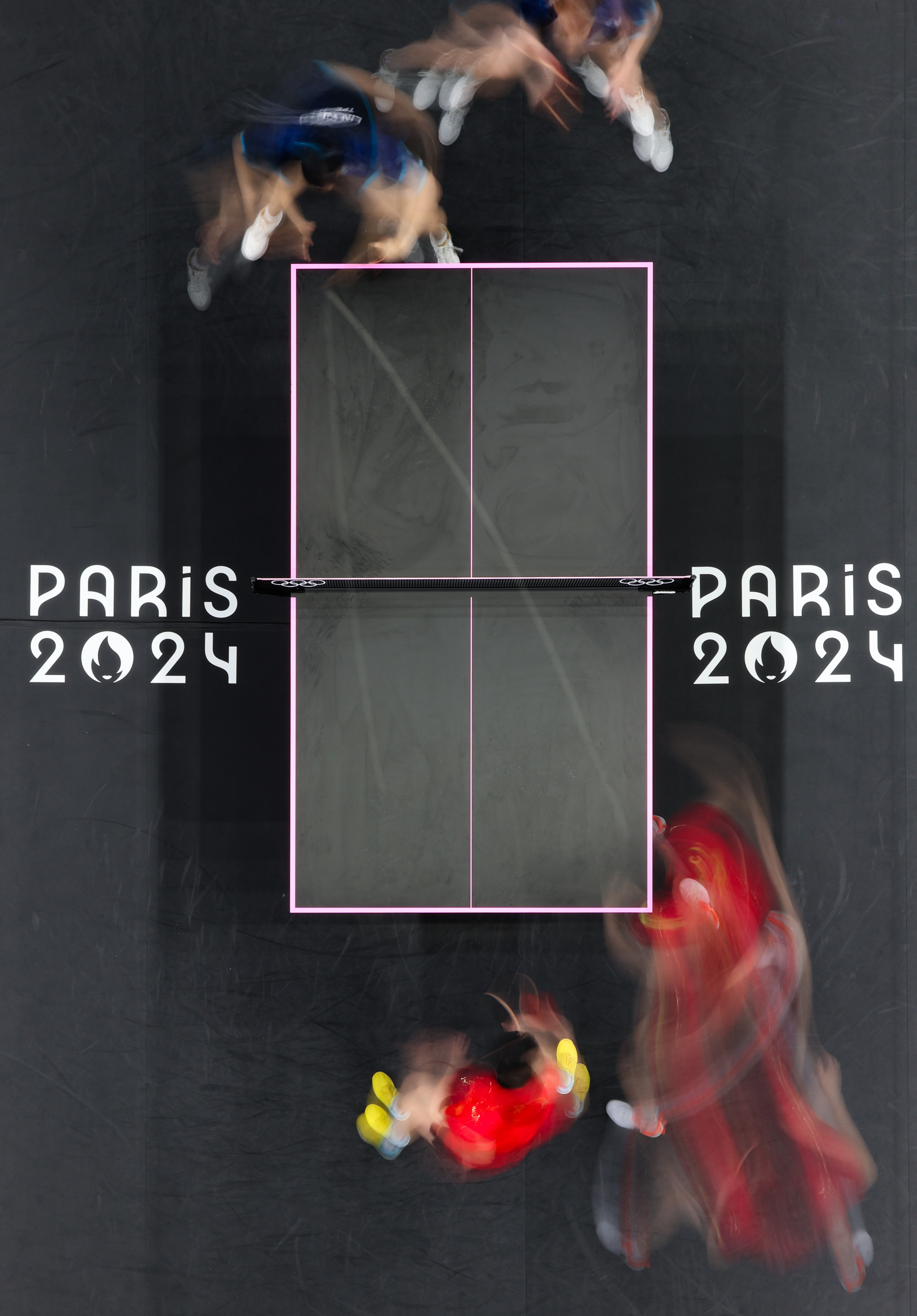 阿贾克斯力克马赛，成功晋级半决赛