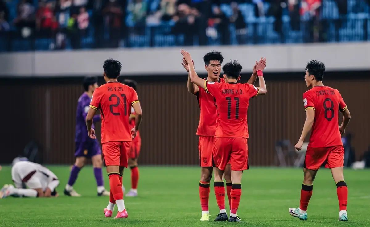 包含亚洲球队惊艳登场,夺得宝贵胜利的词条 包含亚洲球队惊艳登场,夺得宝贵胜利的词条