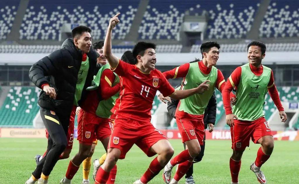 包含亚洲球队惊艳登场,夺得宝贵胜利的词条 包含亚洲球队惊艳登场,夺得宝贵胜利的词条