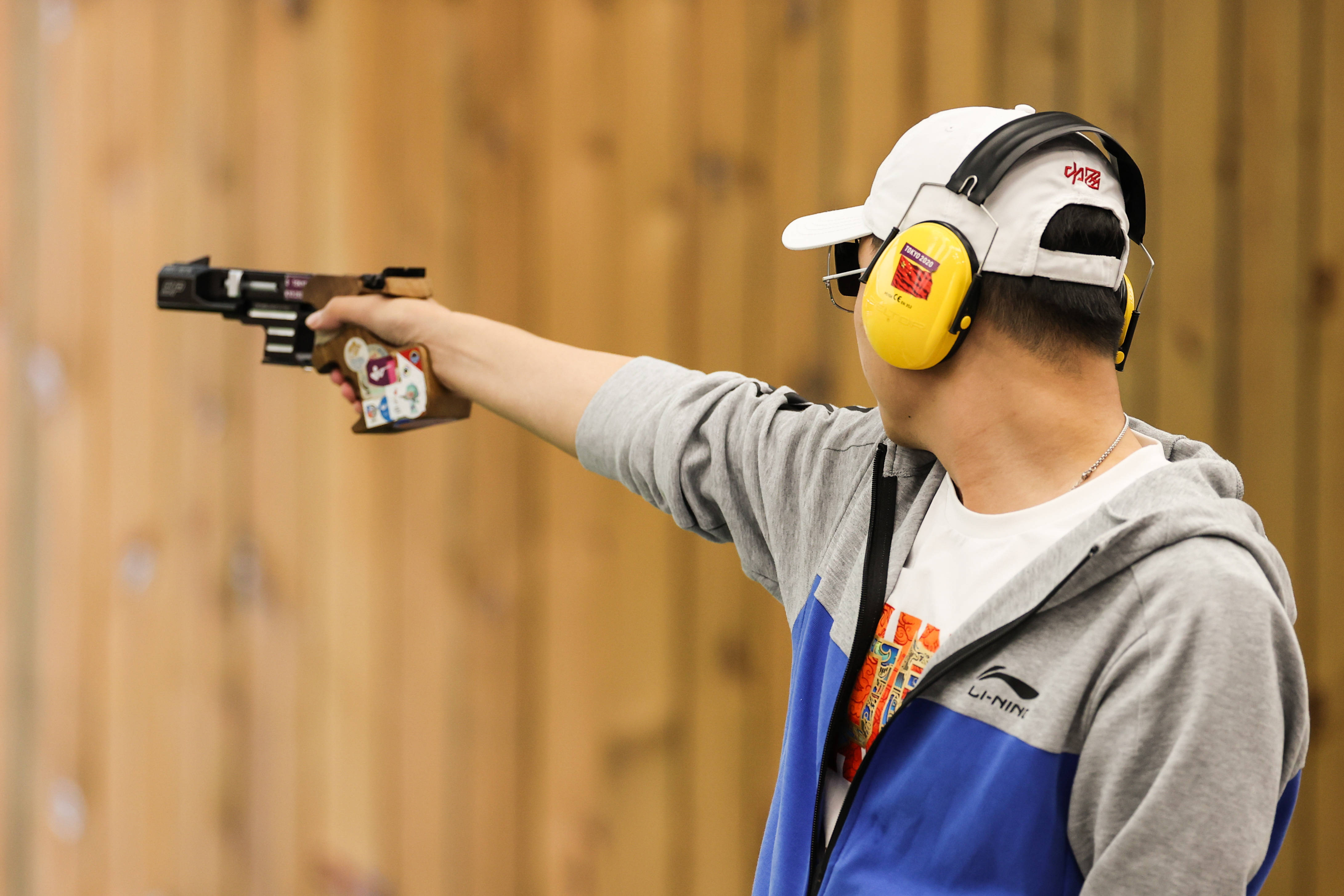 射击比赛争分夺秒,全力以赴的简单介绍 射击比赛争分夺秒,全力以赴的简单介绍