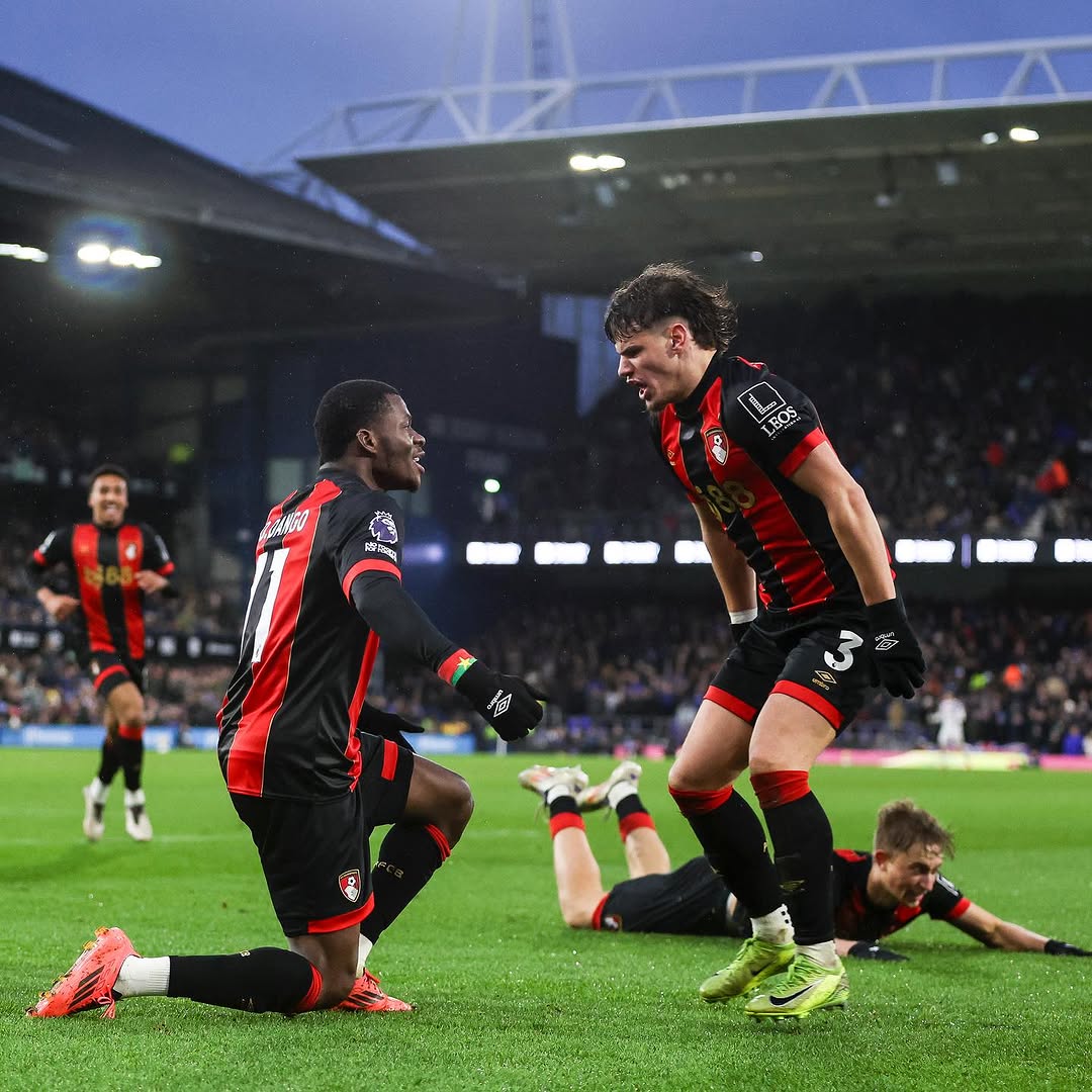 伯恩茅斯遇到困难,迎来生涯最大转折! 伯恩茅斯遇到困难,迎来生涯最大转折!