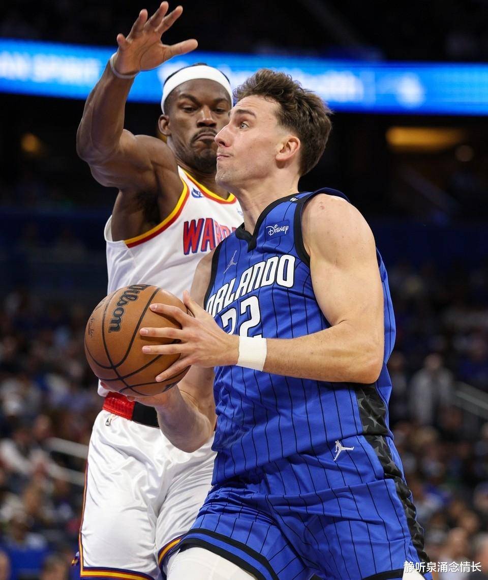 冰雪职业队多次逆转胜利,实力逐渐显现 冰雪职业队多次逆转胜利,实力逐渐显现