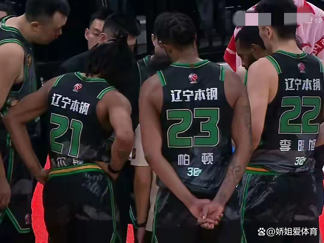 沈阳城市主场不敌对手，保级形势严峻