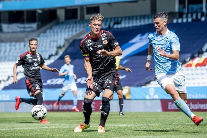 沈阳城市主场不敌对手，保级形势严峻