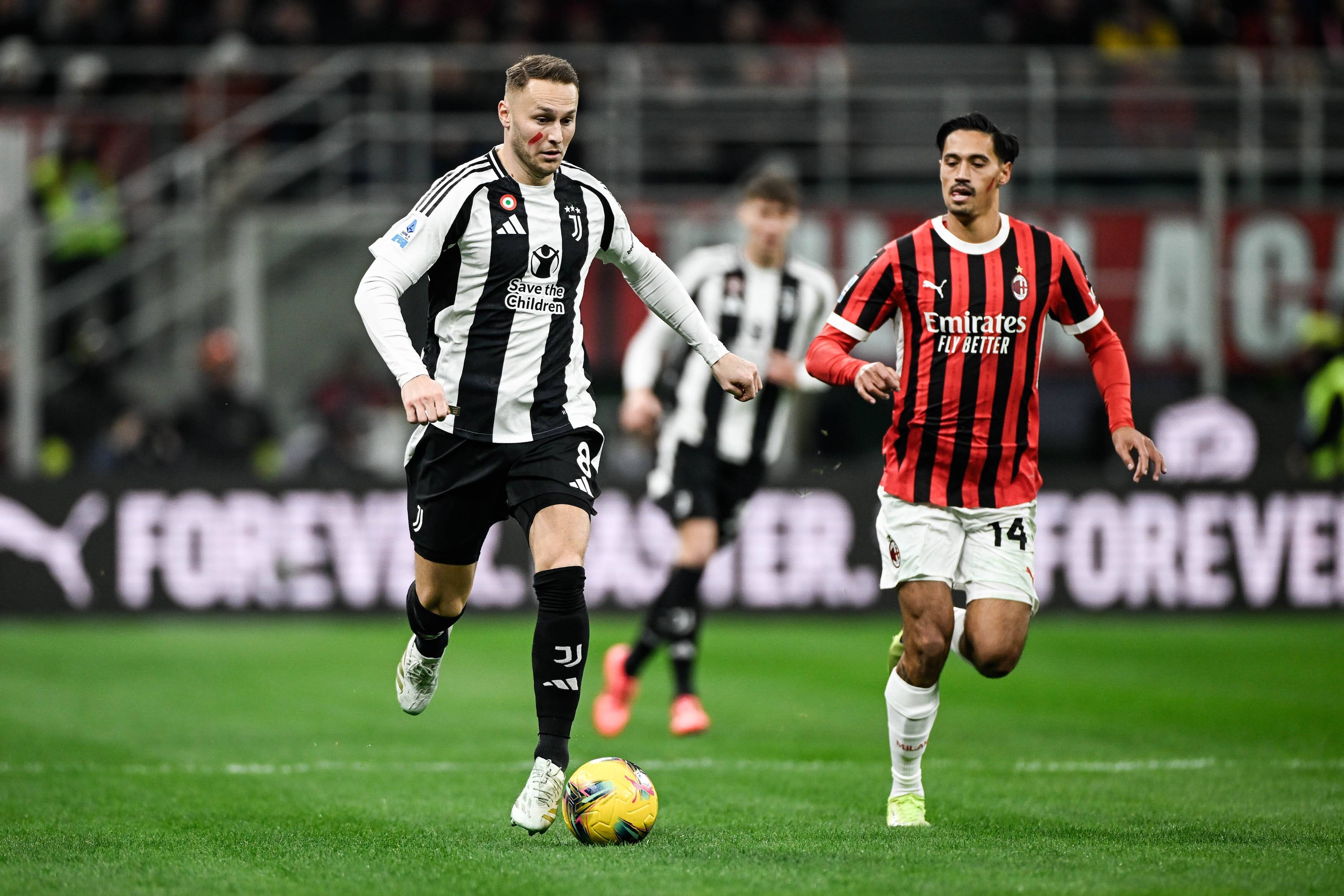 尤文图斯中场大将因伤缺席多场比赛的简单介绍