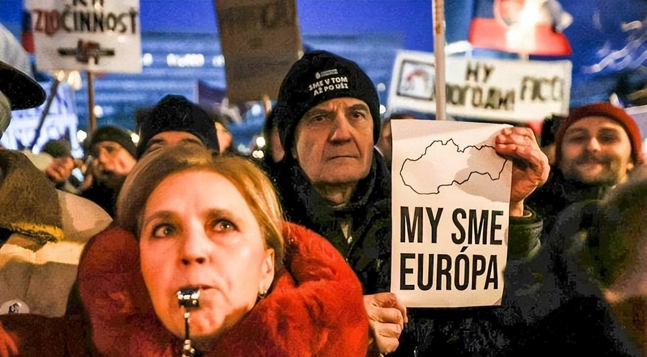 塞尔维亚对北爱尔兰:苦战关键赛 塞尔维亚对北爱尔兰:苦战关键赛