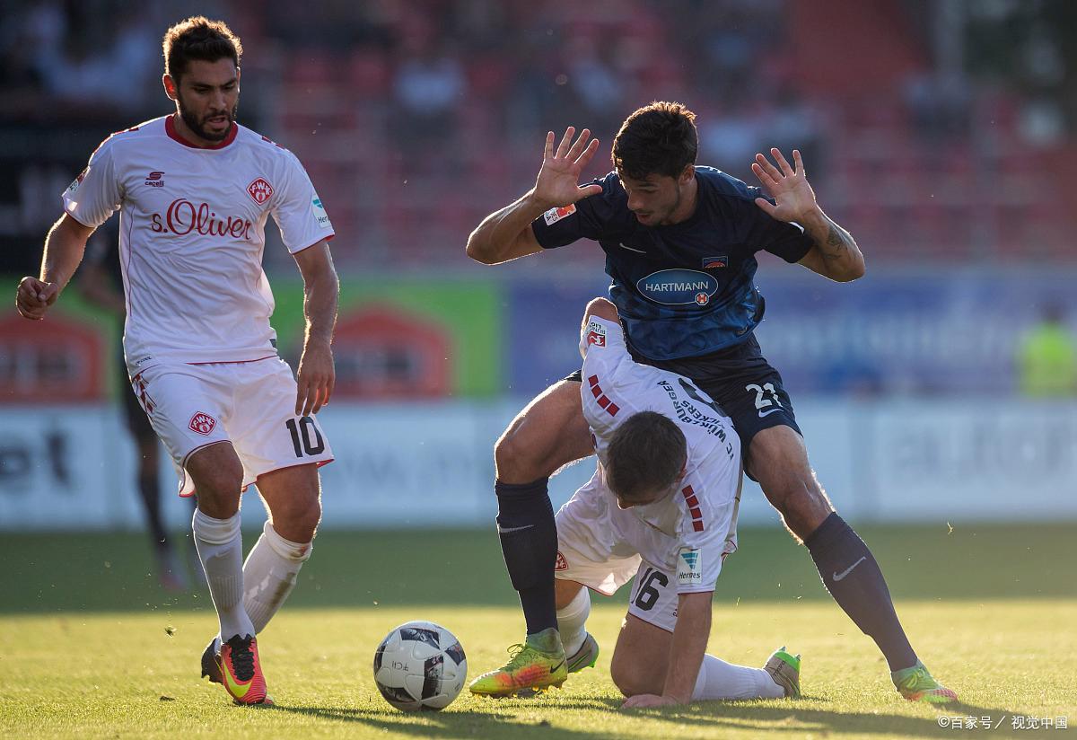 包含奥格斯堡队客场惨败,面临挑战需要调整的词条 包含奥格斯堡队客场惨败,面临挑战需要调整的词条