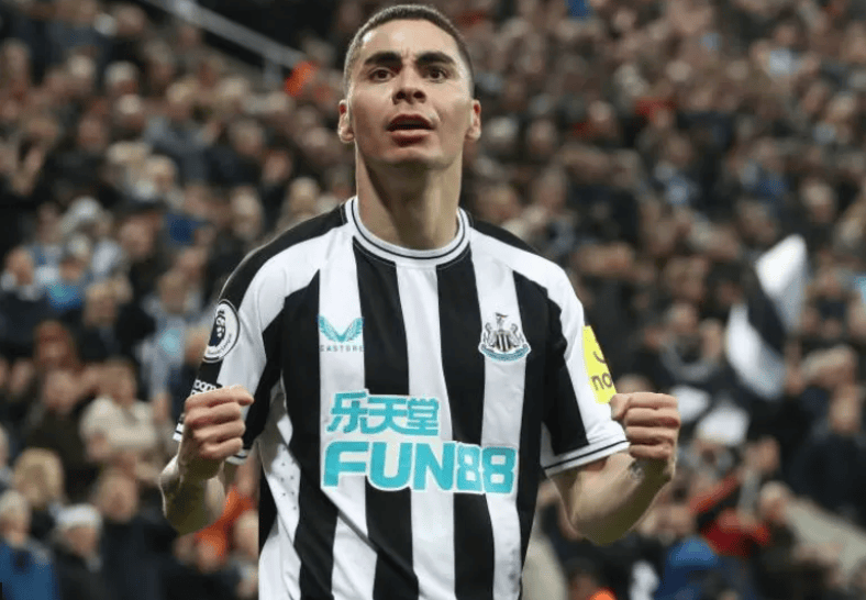 南安普顿凭借反击进球获胜,实力再次彰显 南安普顿凭借反击进球获胜,实力再次彰显