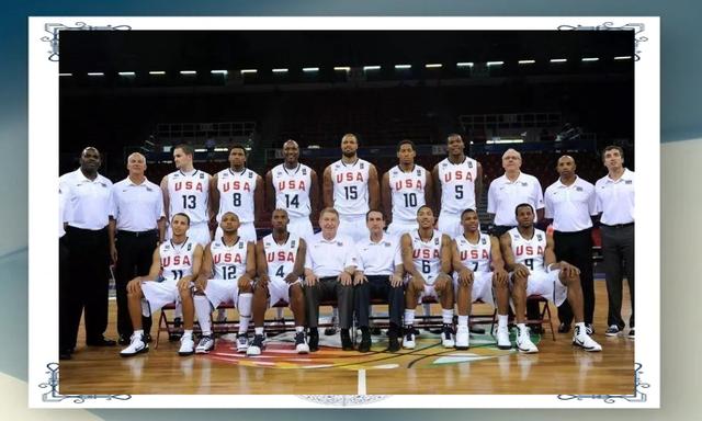 赛场上阵容强大,激烈的竞争引人注目 赛场上阵容强大,激烈的竞争引人注目