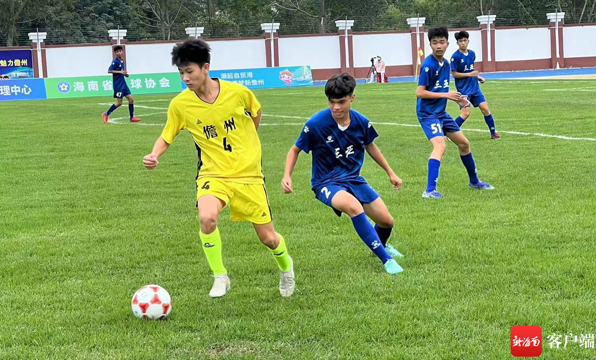 非洲足球比赛临近尾声，焦点对决挑战弱队