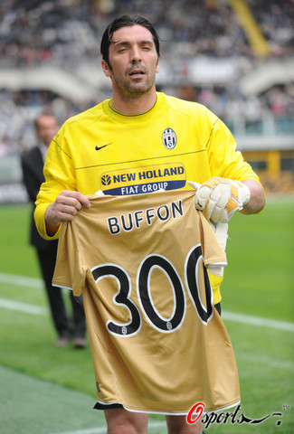 切沃客场不敌卡利亚里,多次错失良机 切沃客场不敌卡利亚里,多次错失良机