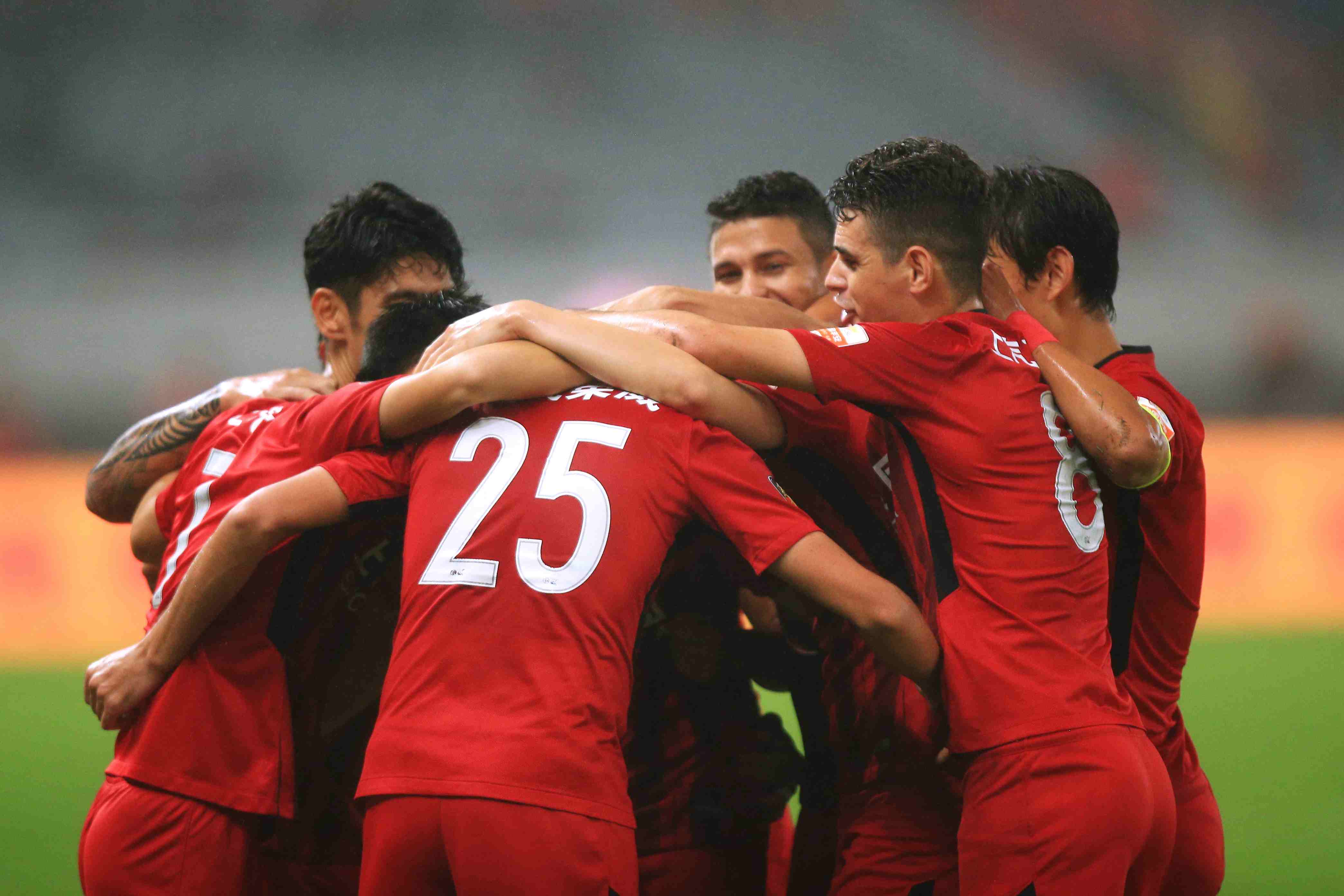 包含上港主场反超华夏幸福,继续追赶的词条 包含上港主场反超华夏幸福,继续追赶的词条