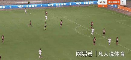 格拉奇主场告捷,继续领跑积分榜 格拉奇主场告捷,继续领跑积分榜