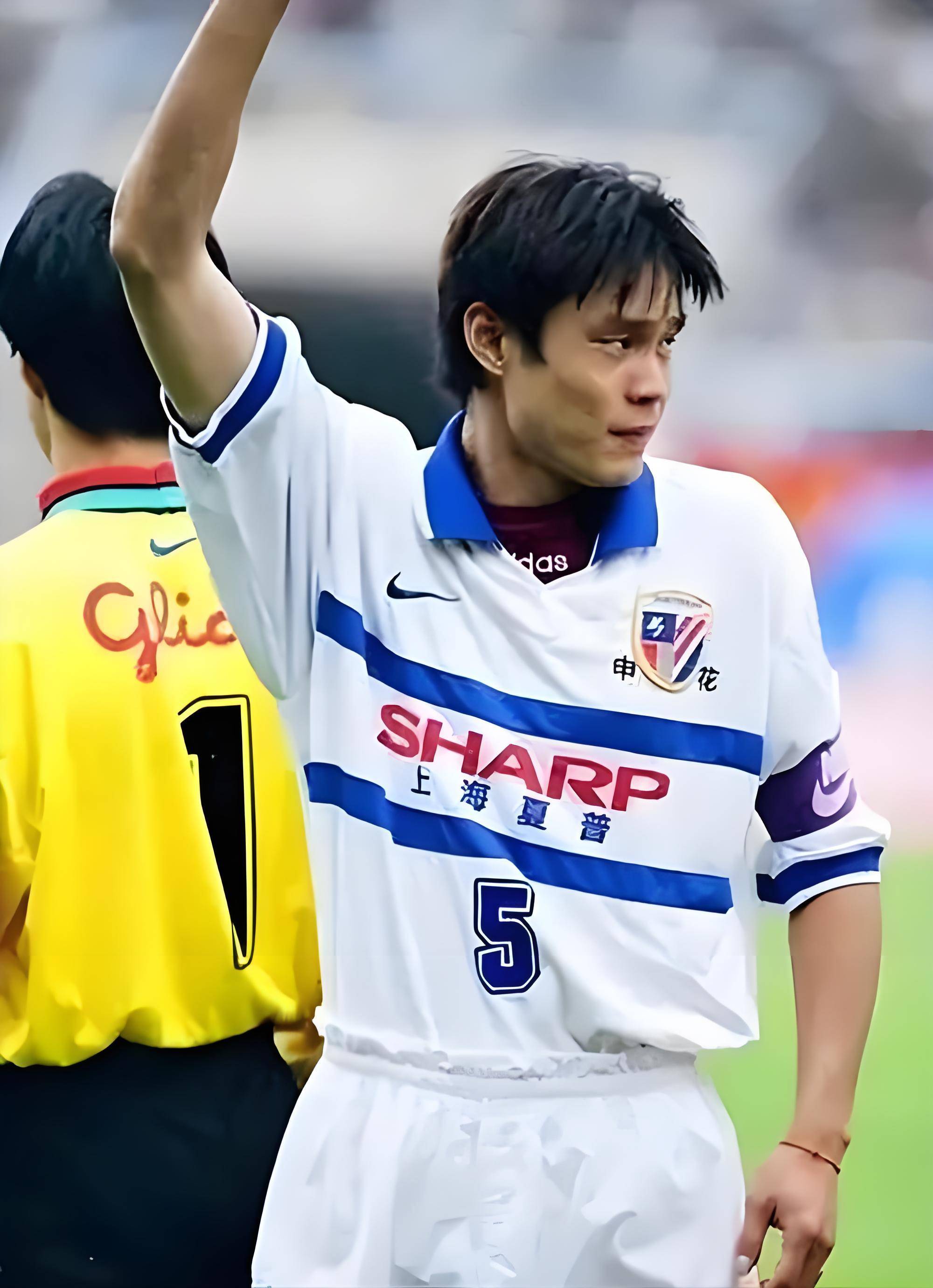 中超球员技术娴熟,被誉为国内足坛新生代 中超球员技术娴熟,被誉为国内足坛新生代