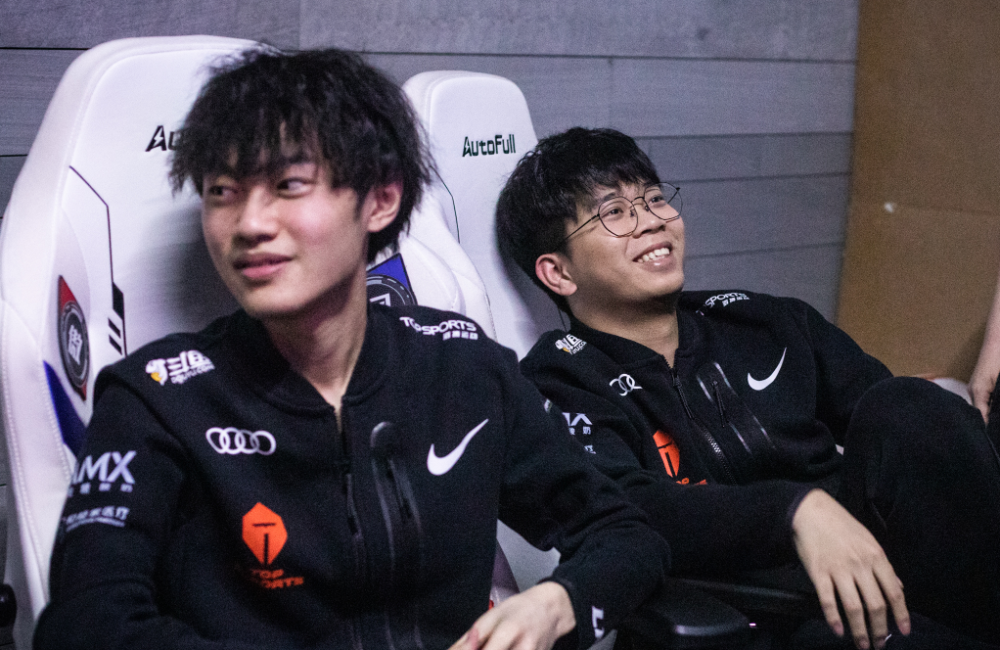 RNG轻取T1,Knight打出惊人五杀强强对话2025世界赛,点燃全场激情 RNG轻取T1,Knight打出惊人五杀强强对话2025世界赛,点燃全场激情