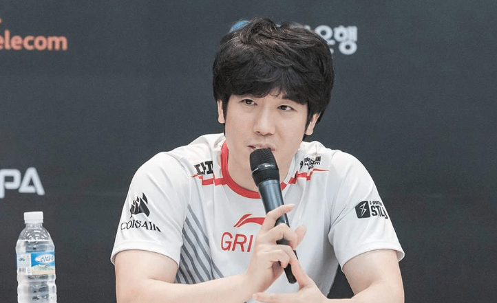 DRX险胜FNC,Kanavi打出惊人五杀宿命之战八强赛,留下经典瞬间 DRX险胜FNC,Kanavi打出惊人五杀宿命之战八强赛,留下经典瞬间