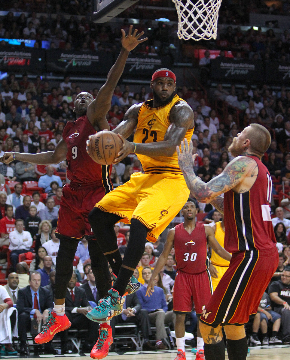 爵士力克灰熊,保罗扛起全队的简单介绍 爵士力克灰熊,保罗扛起全队的简单介绍