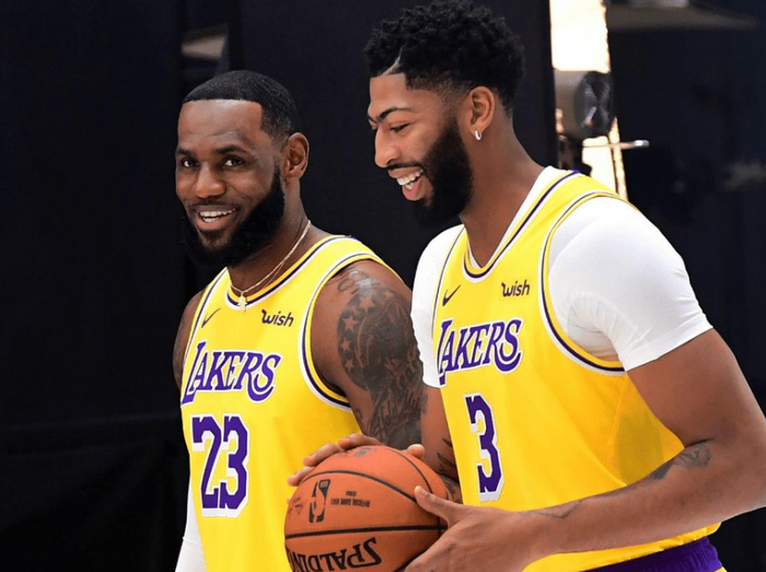 爵士完胜快船,浓眉哥带队取胜 爵士完胜快船,浓眉哥带队取胜